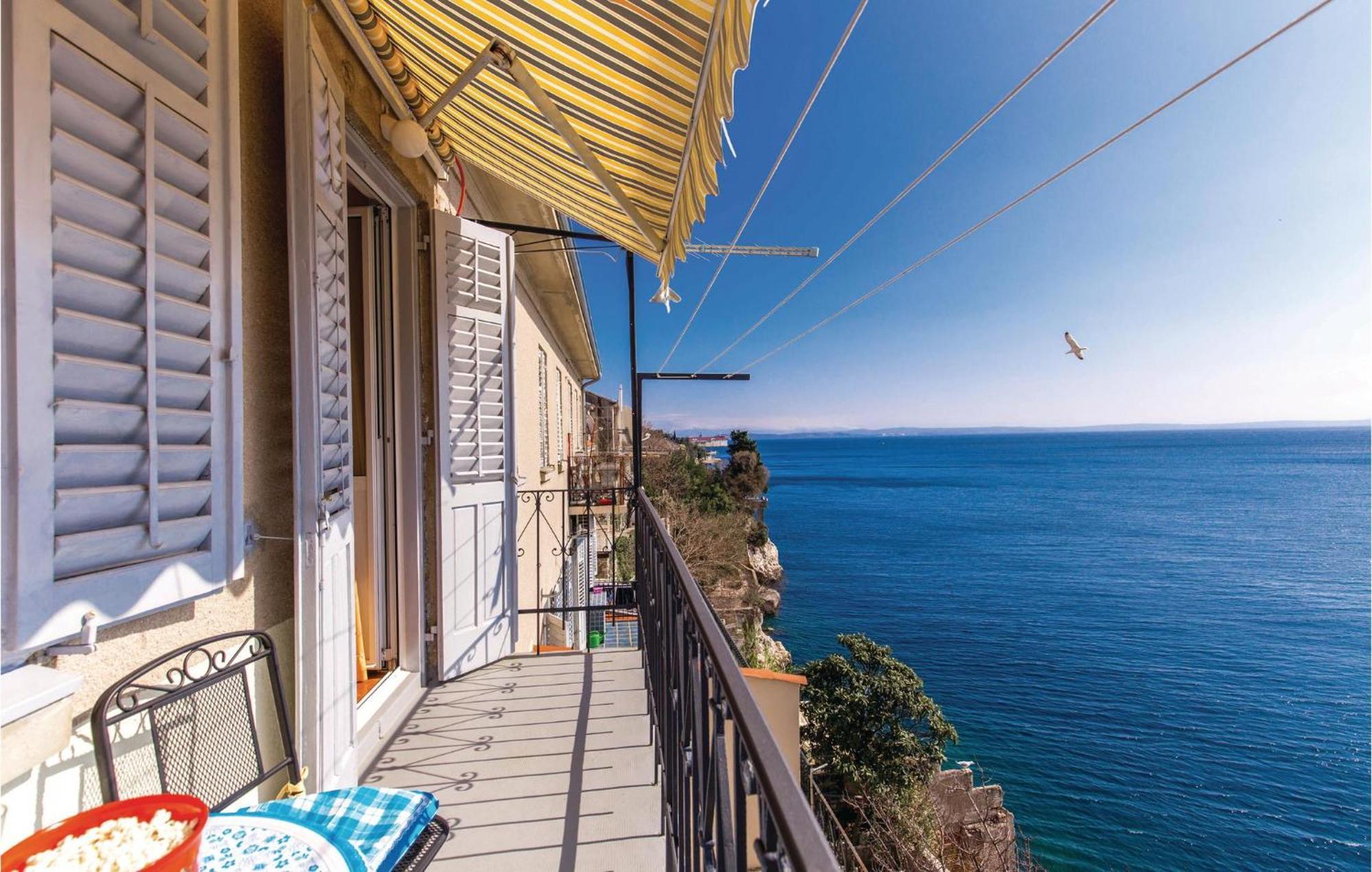 Gorgeous Apartment In Rijeka With Kitchen 외부 사진